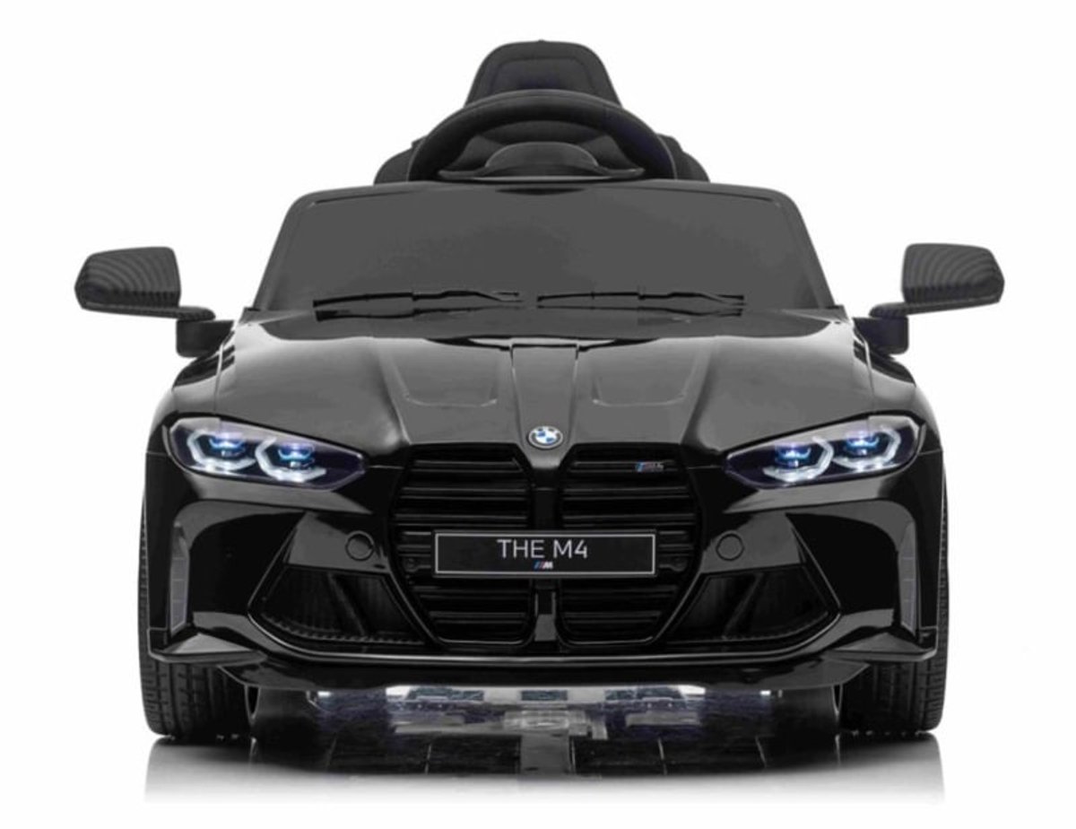 BMW M4 Zwart - 1 Persoons - Dubbele motoren, geluiden en incl. softstart | Elektrische kinderauto - Inclusief afstandsbediening - Gratis verzending - KiddoCars